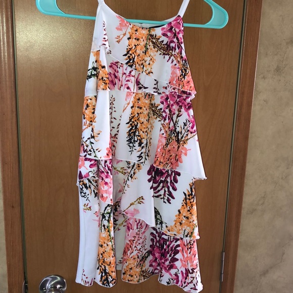 Flowery spaghetti strap blouse. - Picture 2 of 2